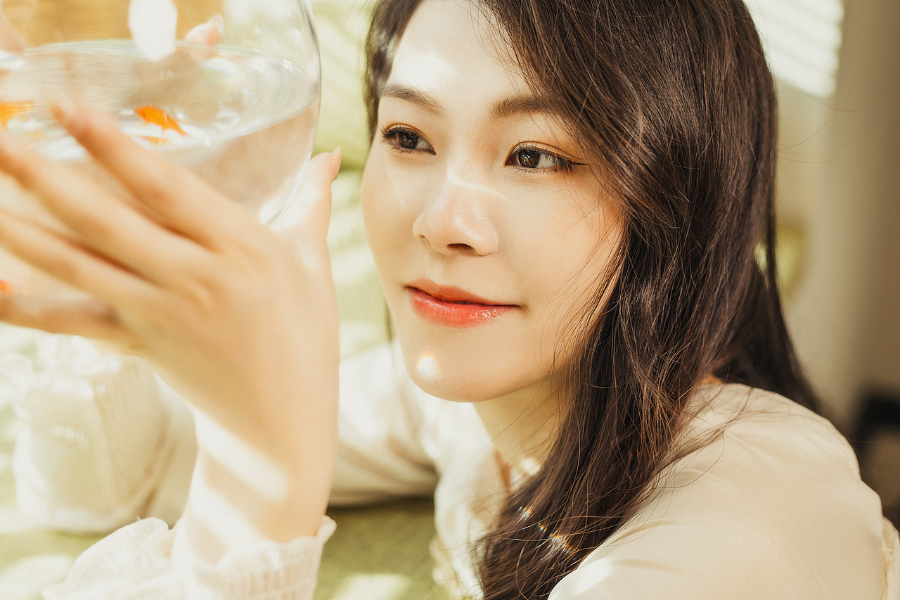 夏日陽光感復古人像寫真（圖ZMzA5NTk1MzQ4） - 人像攝影 - 站酷設計師人像攝影李亮原創(chuàng)素材 - 站酷ZCOOL