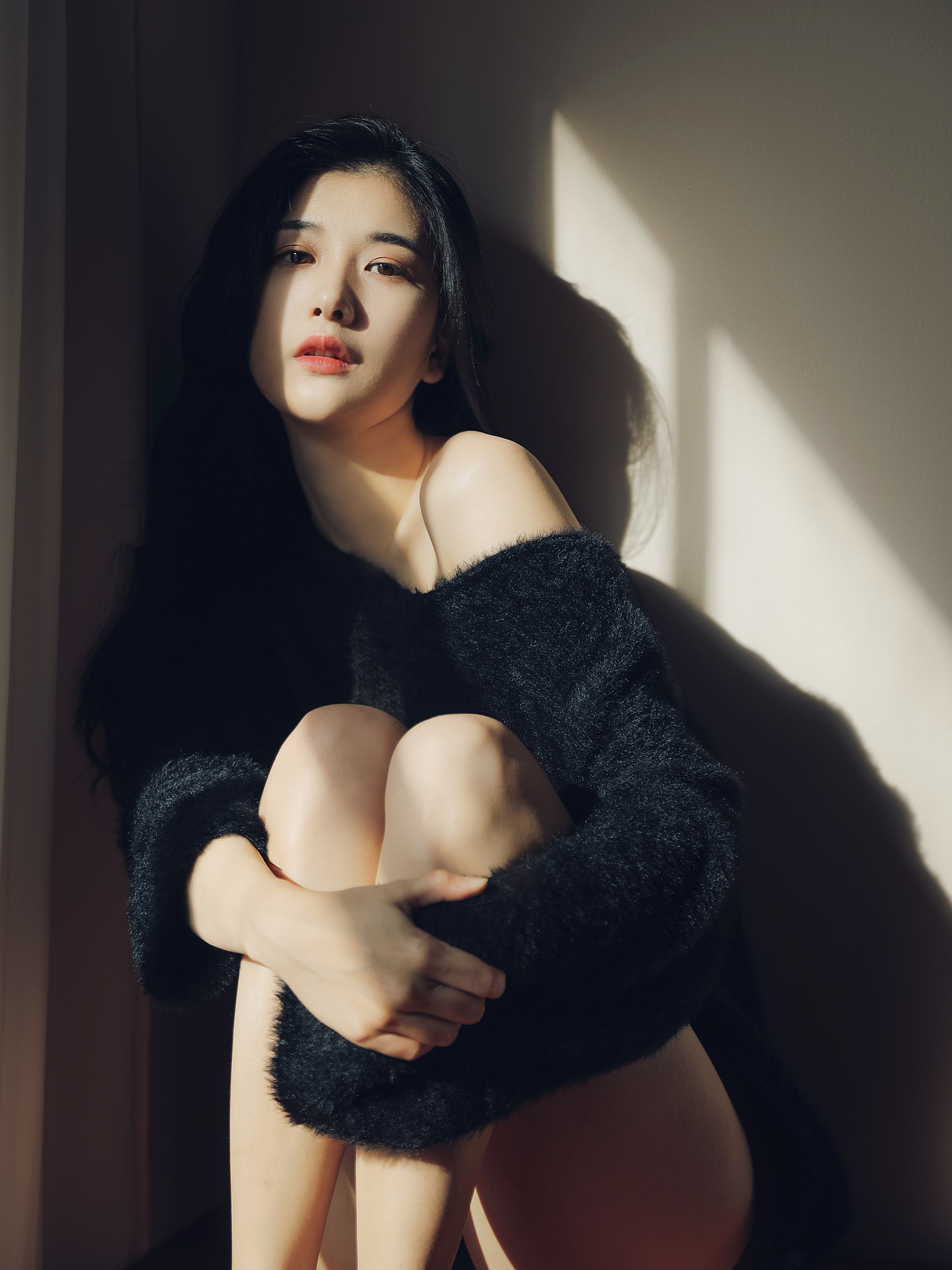 顺顺的黑色毛衣（图ZMzI4OTk2MDUy） - 人像摄影 - 站酷设计师ARTLee小杰原创素材 - 站酷ZCOOL