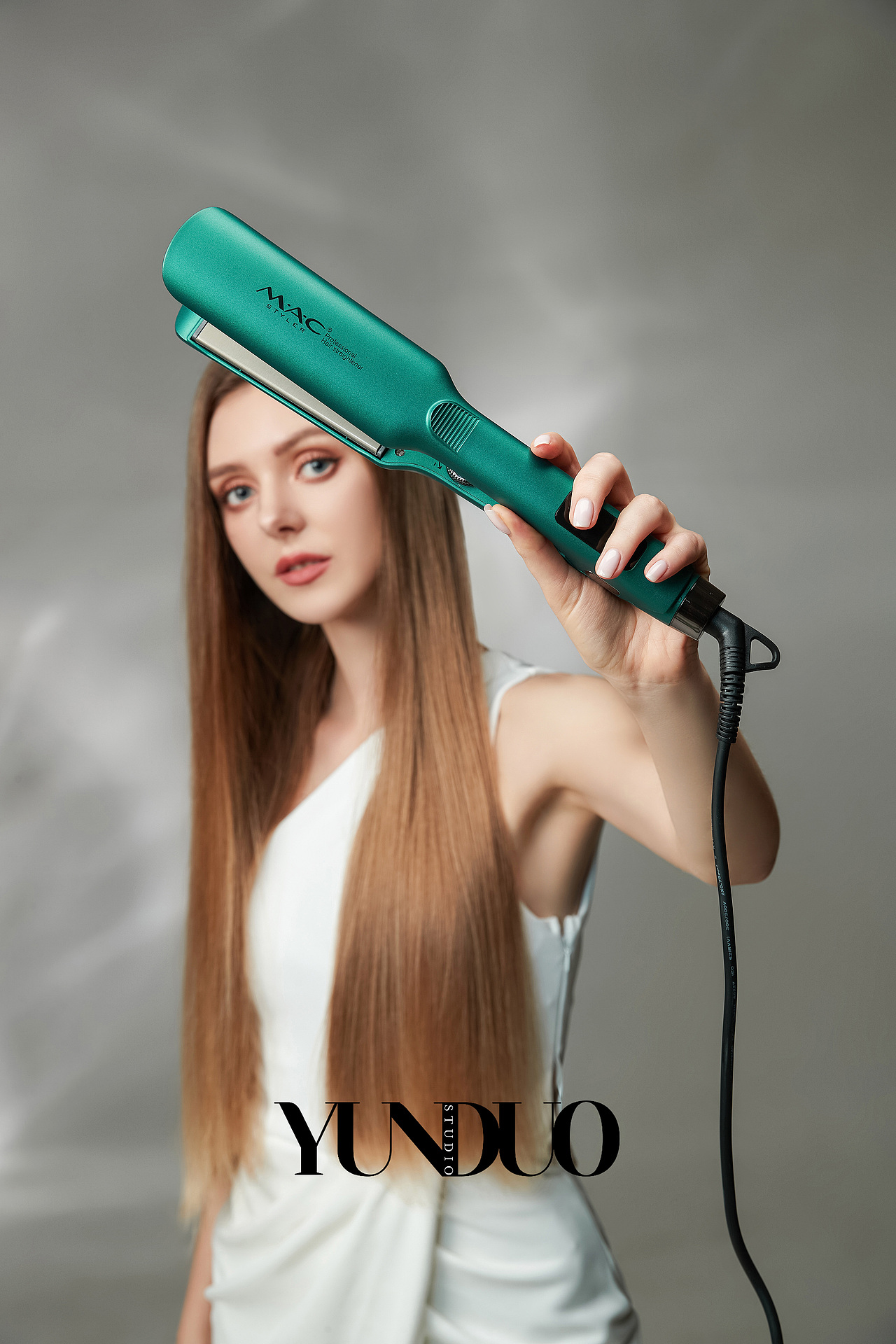 MAC 直发器 吹风机外贸形象图拍摄（图ZMzIyMzYxMjEy） - 产品摄影 - 站酷设计师陨朵商拍刘大奇原创素材 - 站酷ZCOOL