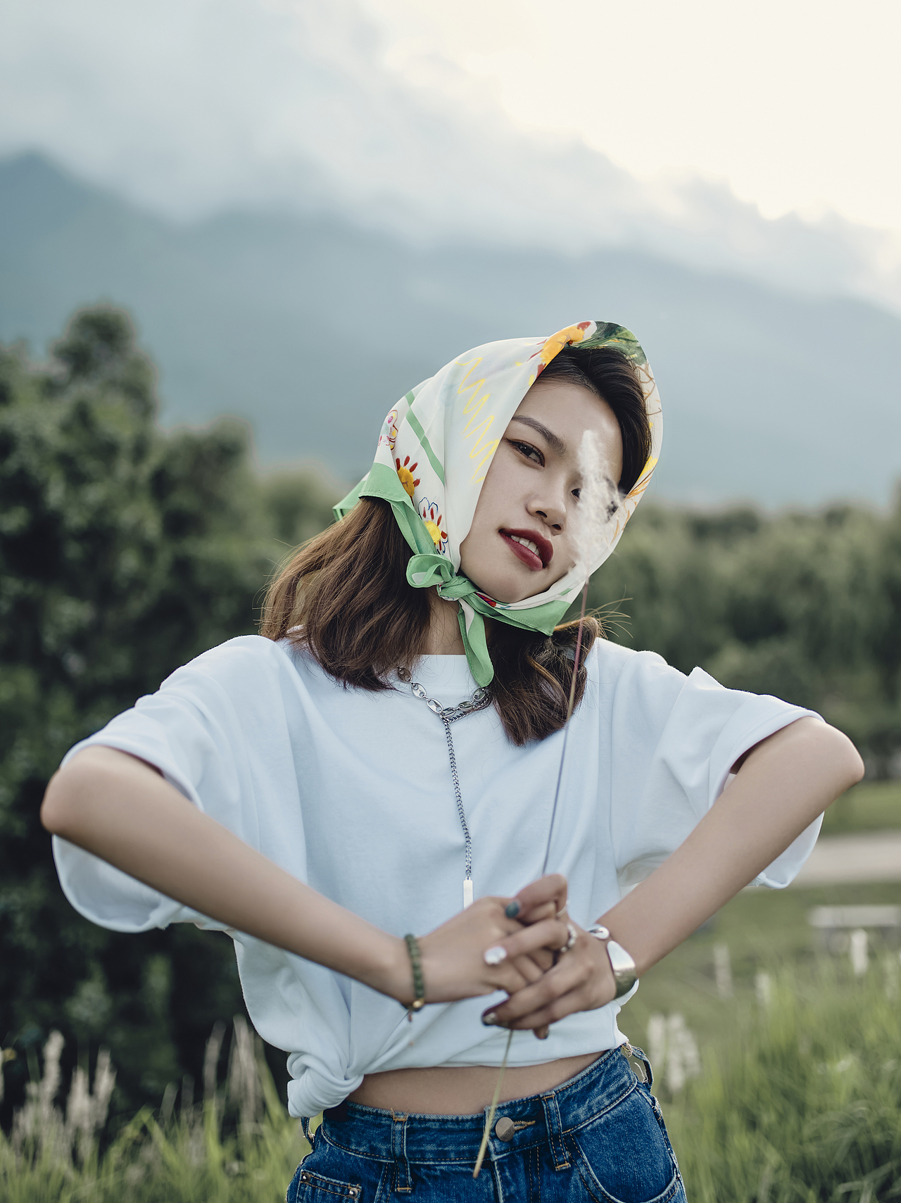 夏天的天（图ZMzA2NDk5NDY4） - 人像摄影 - 站酷设计师淡总今天不瞌睡原创素材 - 站酷ZCOOL