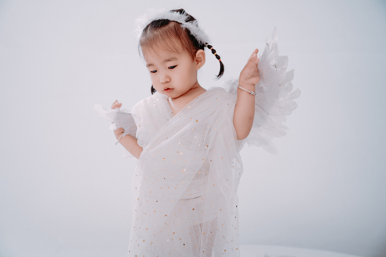 小天使晞晞（图ZMzQ0NTg3MTcy） - 人像摄影 - 站酷设计师晞晞的成长见证原创素材 - 站酷ZCOOL