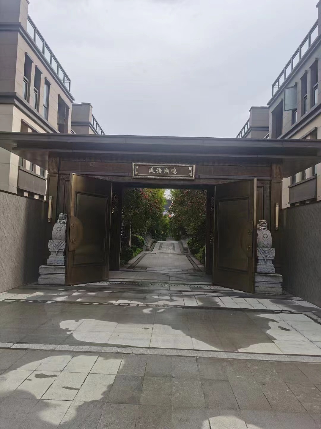 佛山别墅园林景观廊架、仿古铜不锈钢金属售楼部整装