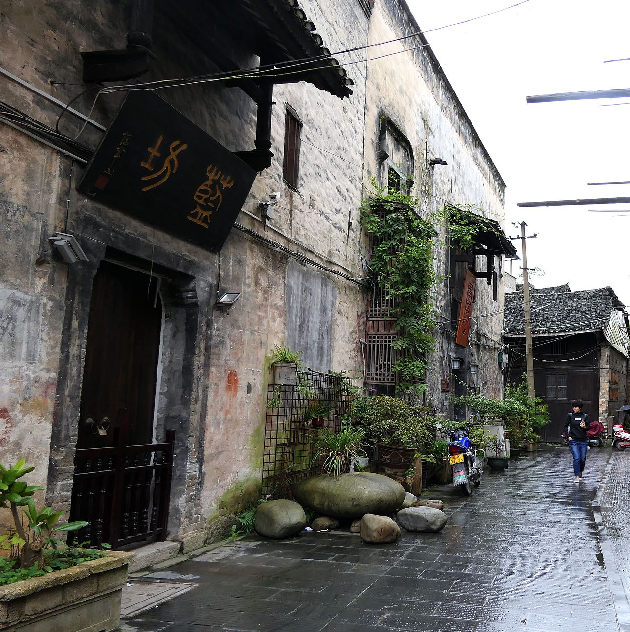 【新晃龙溪,一晃就老了】