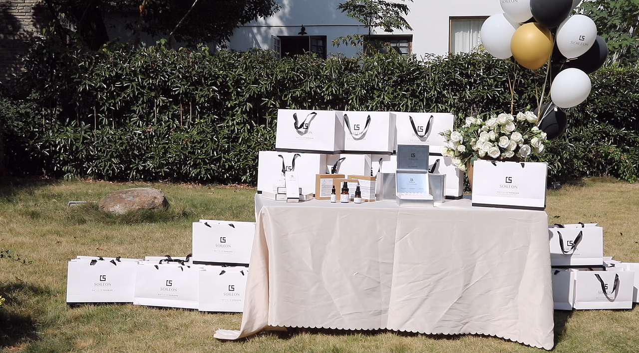 美妆高定全案-社群首创护肤品高端定制品牌（图ZMzE5MjEyNTQw） - 商业空间设计 - 站酷设计师zongweiplus原创素材 - 站酷ZCOOL