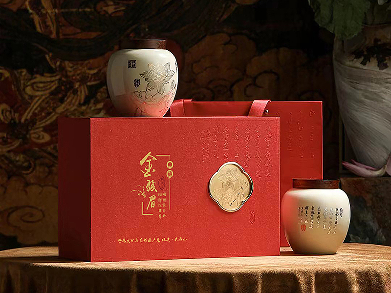 荷风雅趣瓷罐装系列红色金骏眉正山小种UV包装茶叶礼盒（图ZMzU1MzI0NjQw） - 包装 - 站酷设计师樊溪原创素材 - 站酷ZCOOL