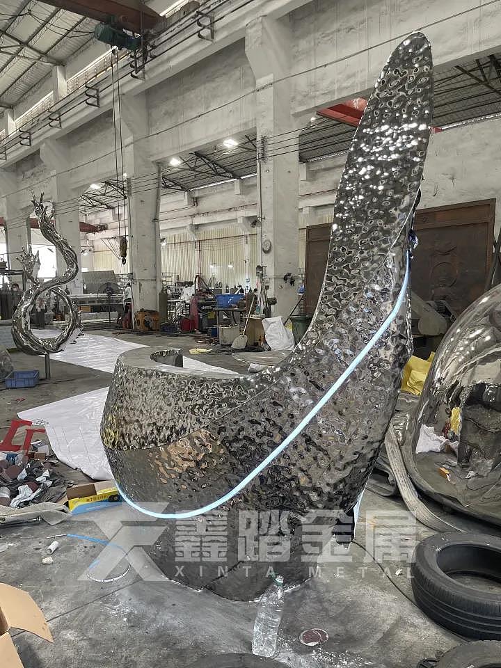 特色不锈钢水波纹吧台、不锈钢DJ服务前台