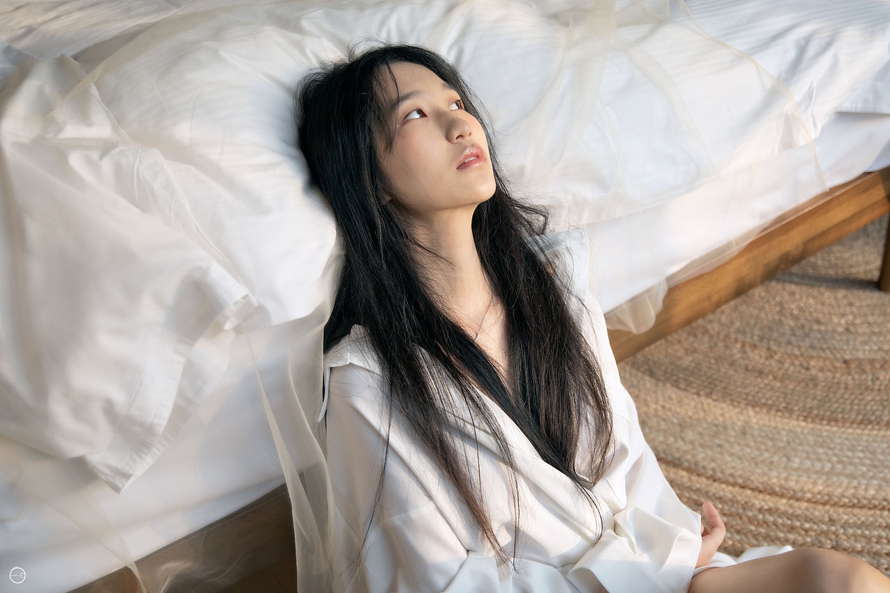 白衣少女｜少女人物写真（图ZMjk4MjE1ODcy） - 人像摄影 - 站酷设计师搞绘画的白小白原创素材 - 站酷ZCOOL