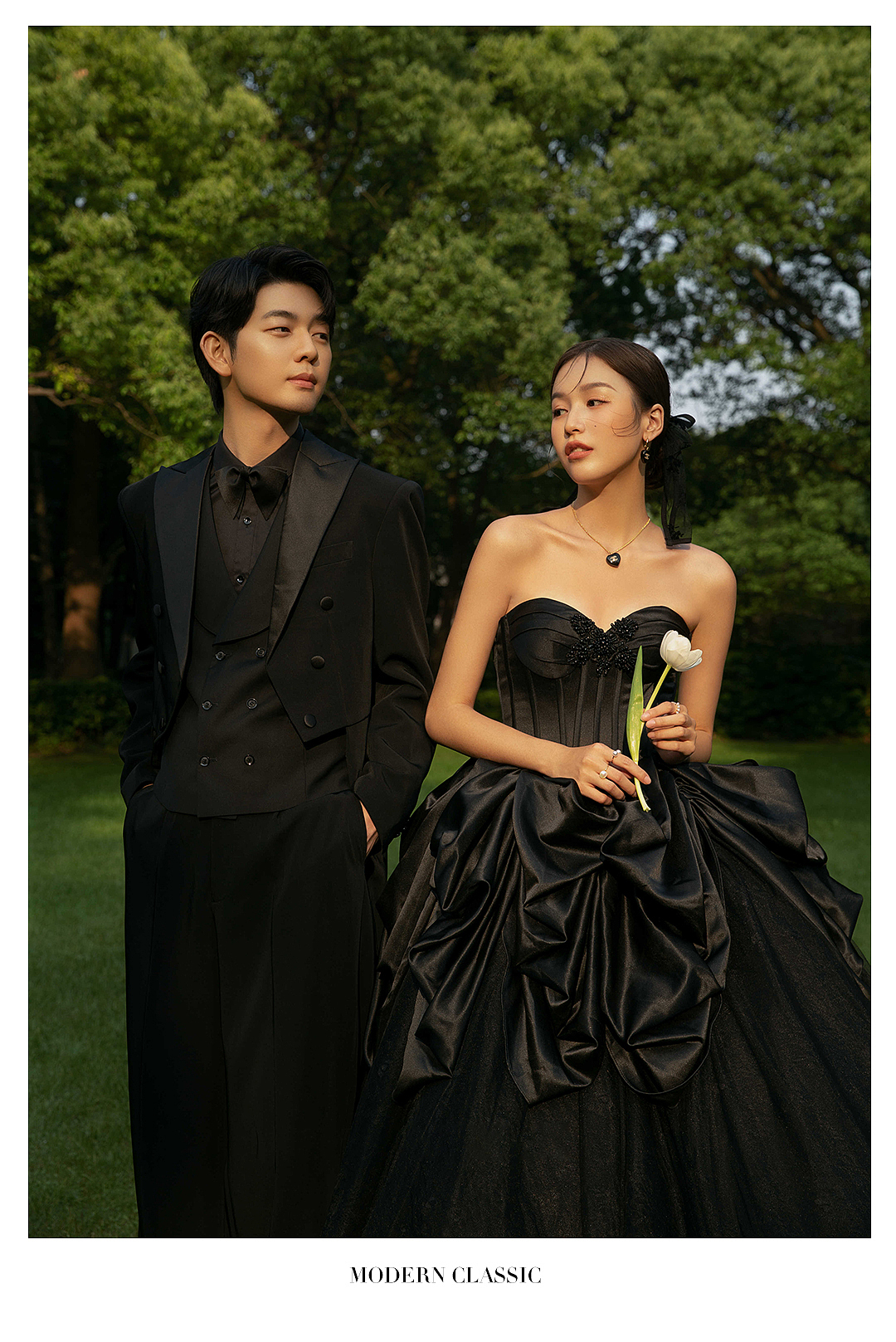 活泼可爱的森系婚纱照~