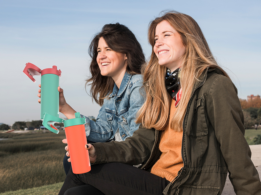 2024作品集动画保温杯渲染