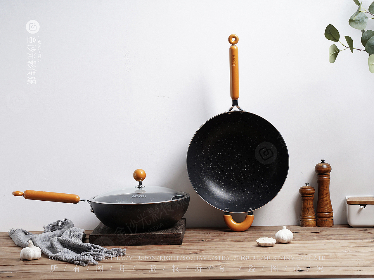 煎锅图片拍摄