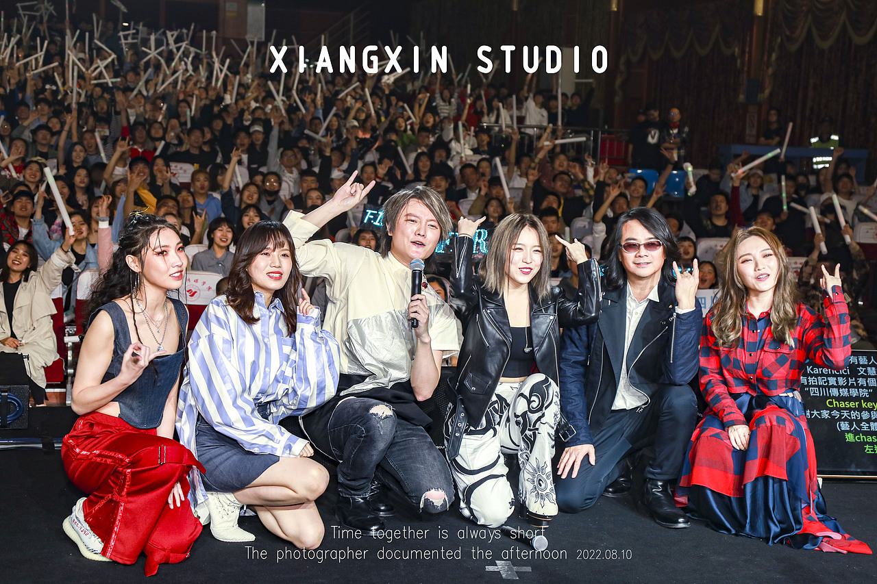 商业活动摄影|四川传媒学院飞儿乐队活动现场|图片直播（图ZMzU3ODM5NDQw） - 时尚/艺术摄影 - 站酷设计师象心商业活动摄影原创素材 - 站酷ZCOOL