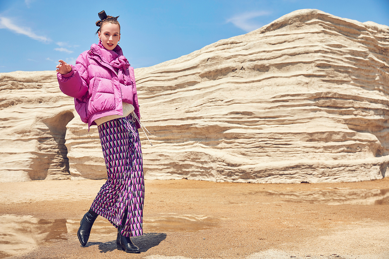 羽绒服冬装外景拍摄 大衣风衣秋装外模 广州拍摄基地