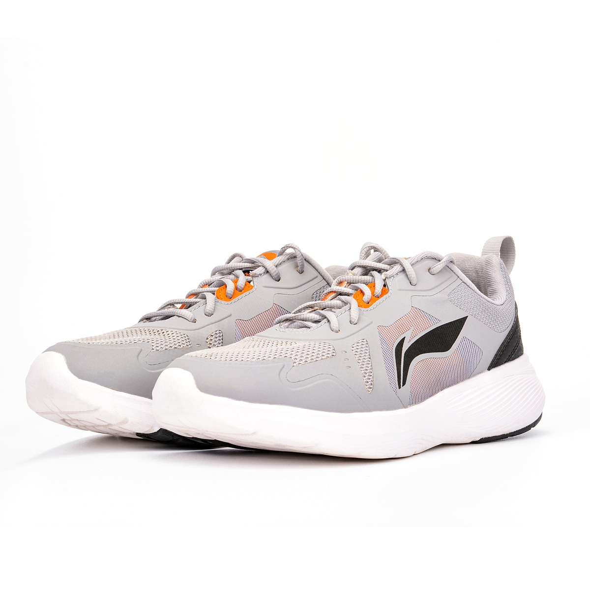 休闲运动鞋拍摄 白底图 产品摄影