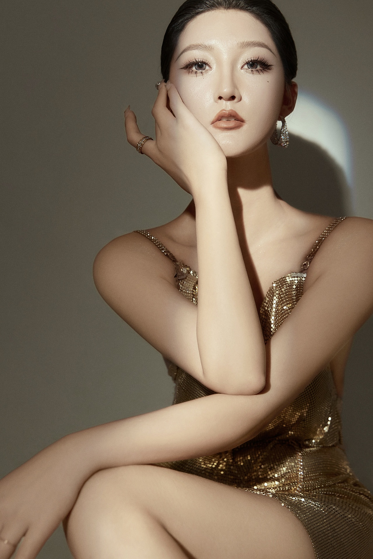 会反复爱上的光影情绪氛围感少女写真