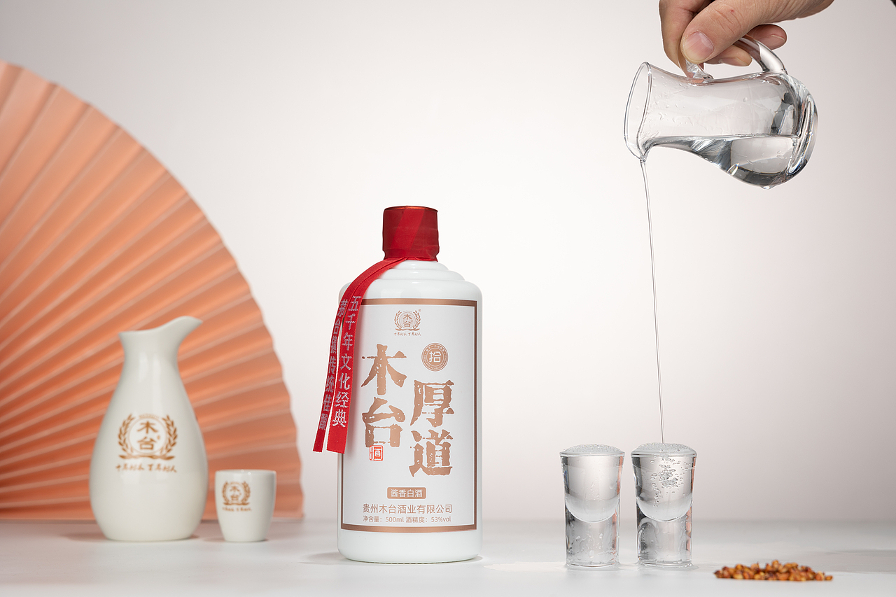 白酒摄影 白酒拍照 酒类摄影 酒类视频拍摄（图ZMzUyMDgyMzgw） - 产品摄影 - 站酷设计师裴宇航原创素材 - 站酷ZCOOL