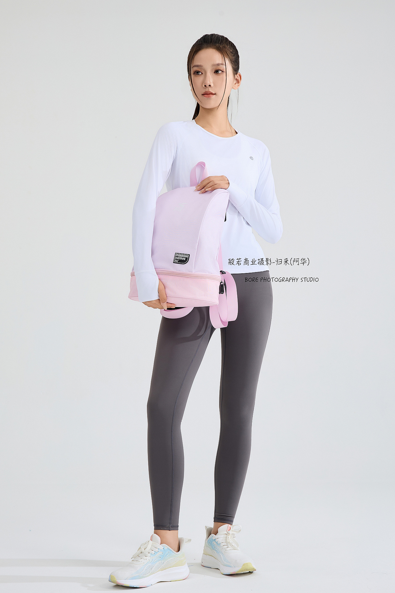 品牌361度泳裝/泳褲/瑜伽服/防曬衣/背包/背心/文胸（圖ZMzYwNTA2NzY4） - 人像攝影 - 站酷設(shè)計(jì)師般若商業(yè)攝影原創(chuàng)素材 - 站酷ZCOOL