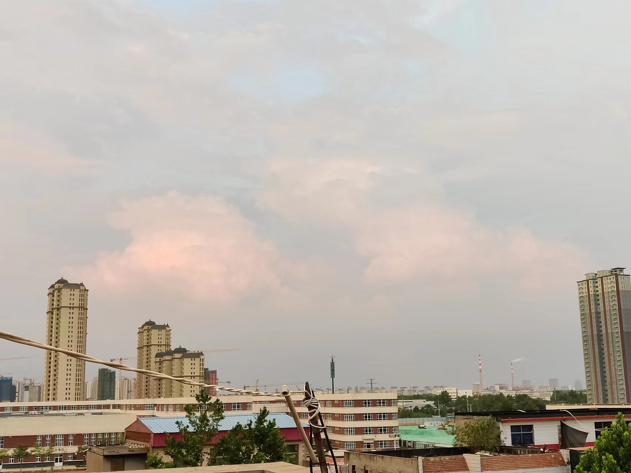 生活（图ZMzA4NTYyNTg4） - 风光摄影 - 站酷设计师午夜的玫瑰原创素材 - 站酷ZCOOL