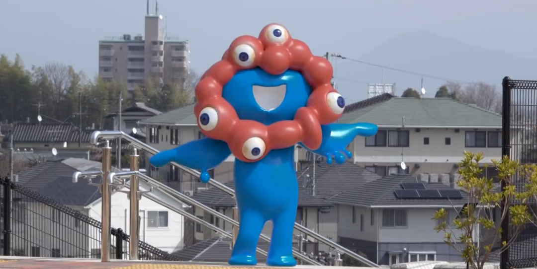 日本大阪世博会海报/娃哈哈包装被爆改/2024纽约节/古驰安可拉红