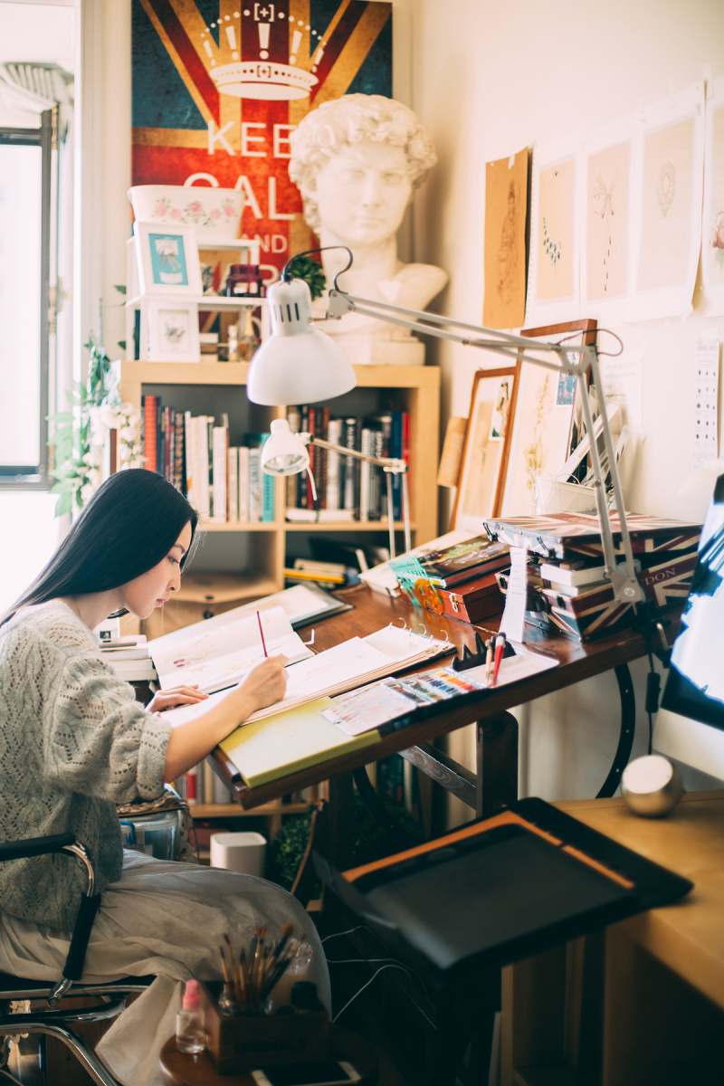 林caroline无远弗届不辱绘事