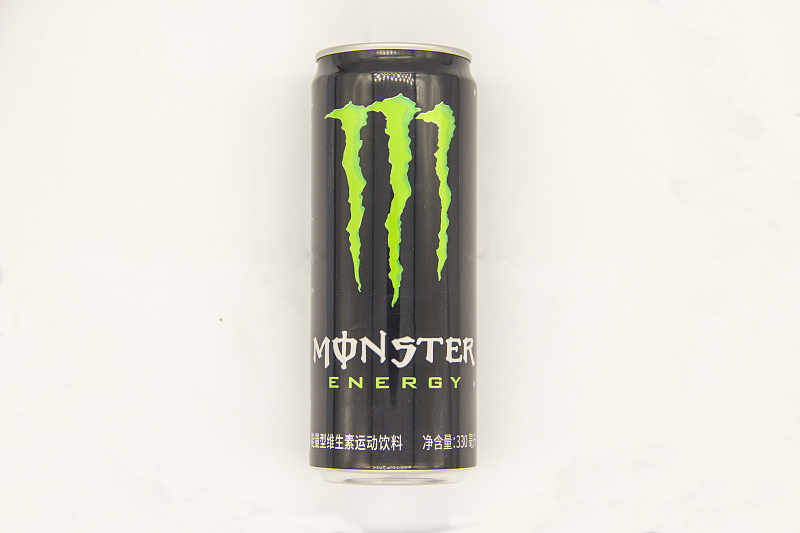 发现,熟悉该品牌的消费者习惯把它称为怪兽,魔爪饮料英文名为monster