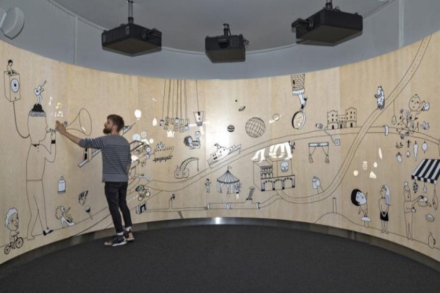 墙面投影触摸互动