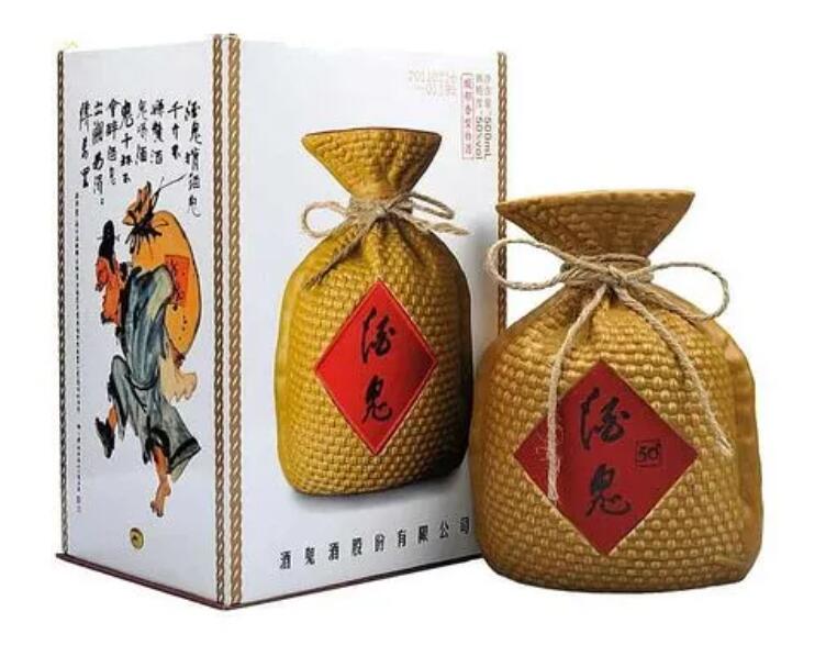 黄永玉设计的酒鬼酒包装