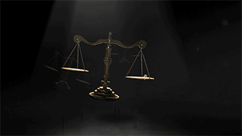 对比后面大家讨论后觉得太过隐晦所以就改成一个天平下方地面上是小小