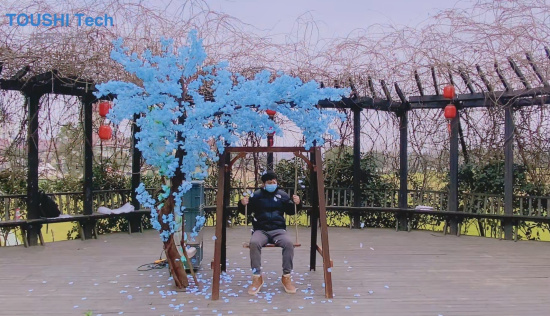 走进武汉花博汇景区，与梦幻勿忘我花海浪漫共舞！（图ZMTQ2NjY3NTI=） - 资讯 - 站酷设计师投石艺术装置原创素材 - 站酷ZCOOL