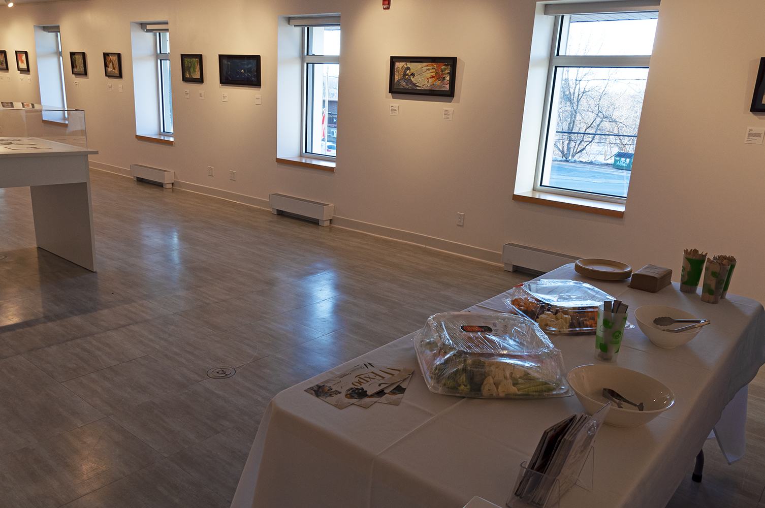 《外面的外面的外面》个展开幕式顺利圆满 + 同名绘本精装版即将上市（图ZMTQ3MTA1MjQ=） - 资讯 - 站酷设计师吴达立原创素材 - 站酷ZCOOL