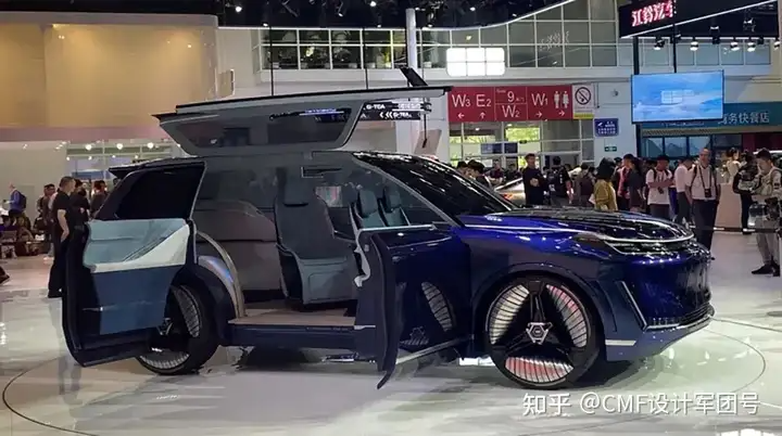 观2024北京车展智能化设计趋势：智慧车灯|半透显示车窗等