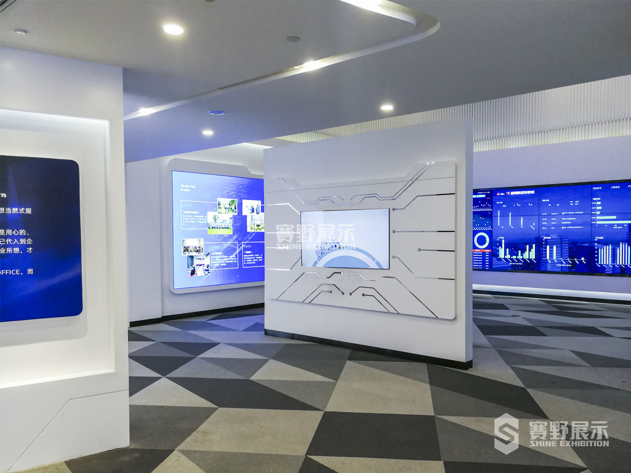 产业园展厅设计 | 凤岗T5天安数码城展示厅 | 赛野展示（图ZMTQ2NjIxODQ=） - 观点 - 站酷设计师赛野展示展厅设计原创素材 - 站酷ZCOOL