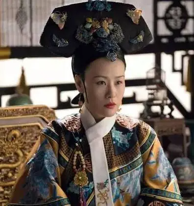 看剧观珠宝：《如懿传》《延禧攻略》中的胸针搭配（图ZMTQ3NzI4NDA=） - 资讯 - 站酷设计师张万福珠宝原创素材 - 站酷ZCOOL