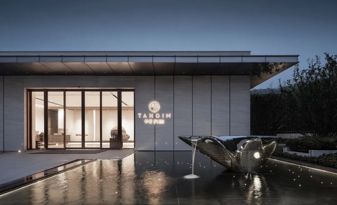 (以上图文信息来源于网络)