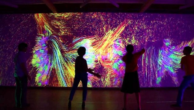 墙面投影体感互动