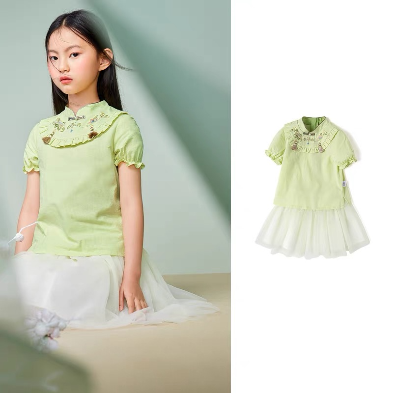 行业洞察 | 中式美学 国潮涌动，传统IP跨界联名的现代蜕变