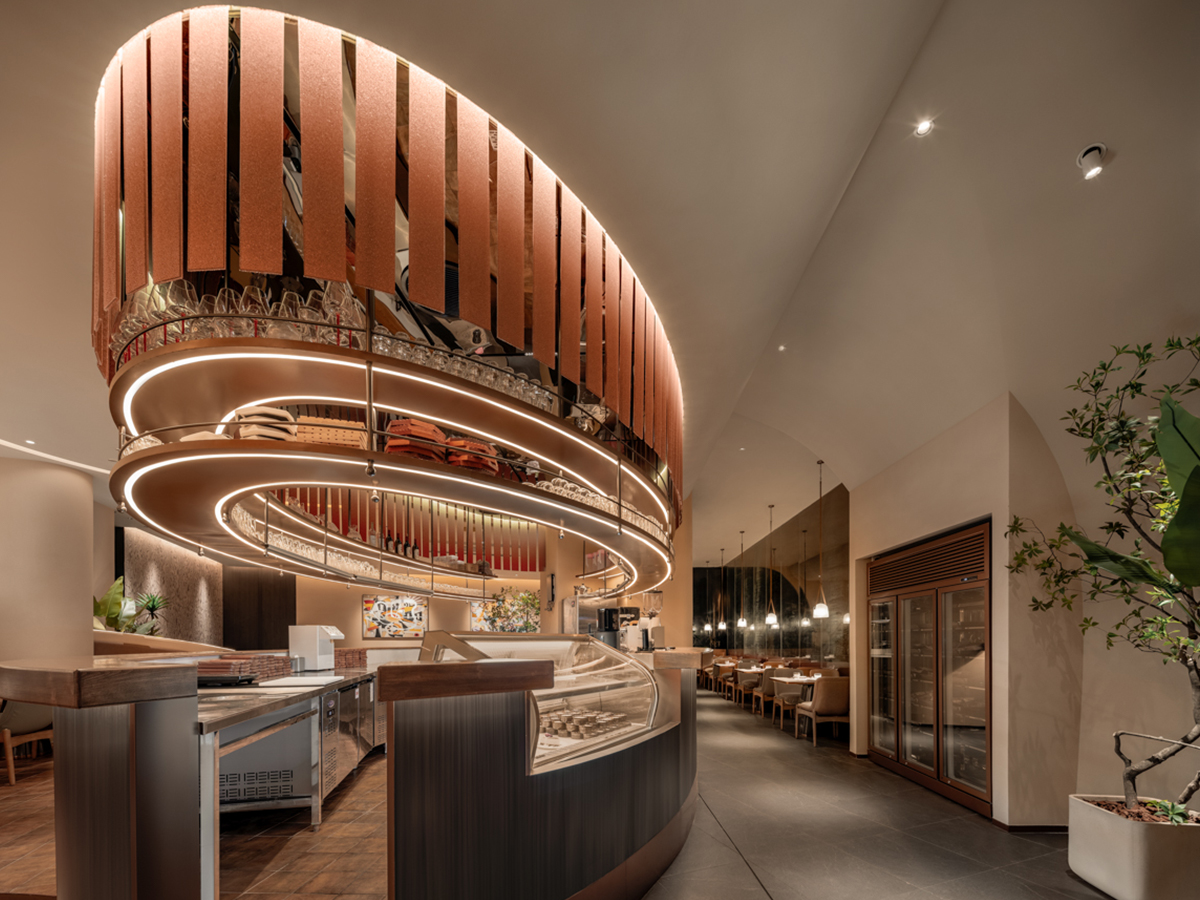 深圳西餐厅设计，310㎡无限循环的神秘洞穴主题空间