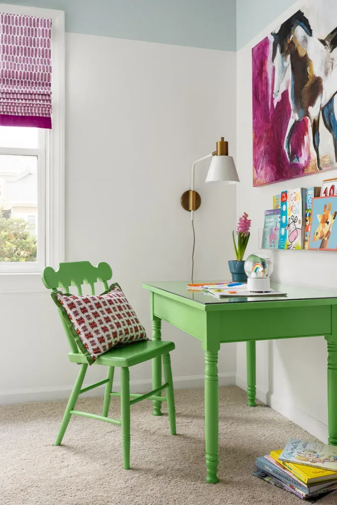 CMF设计|色彩解读：天空灰，带有一种宁静、深邃和广阔的感觉