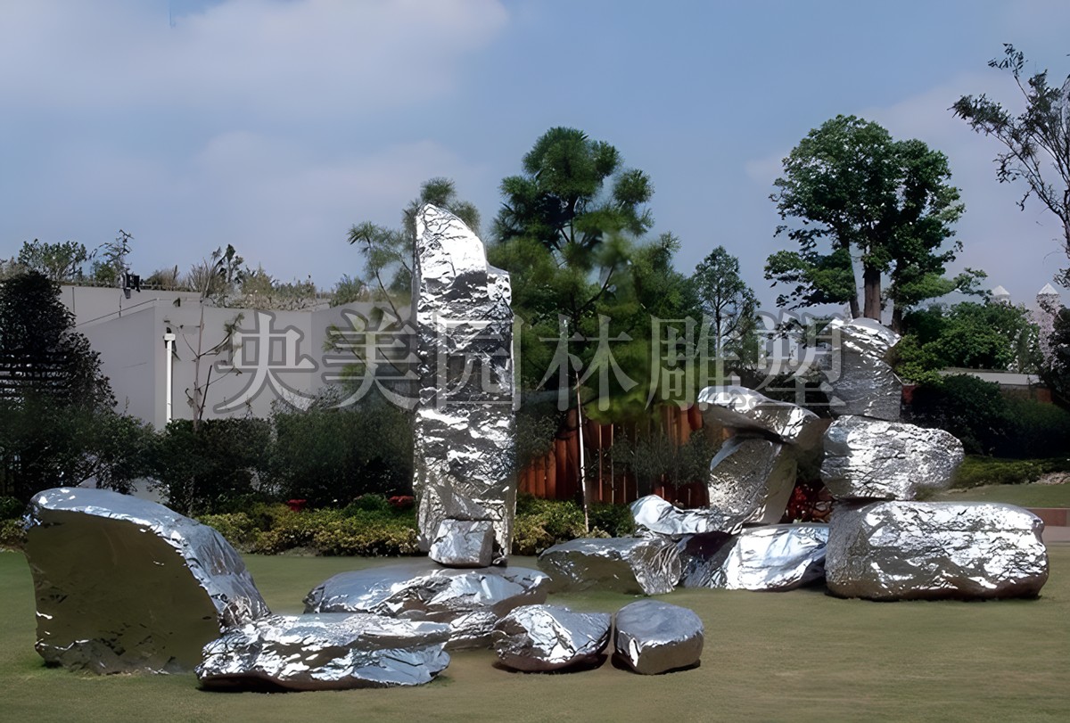 不锈钢太湖石雕塑，现代园林新型景观石头