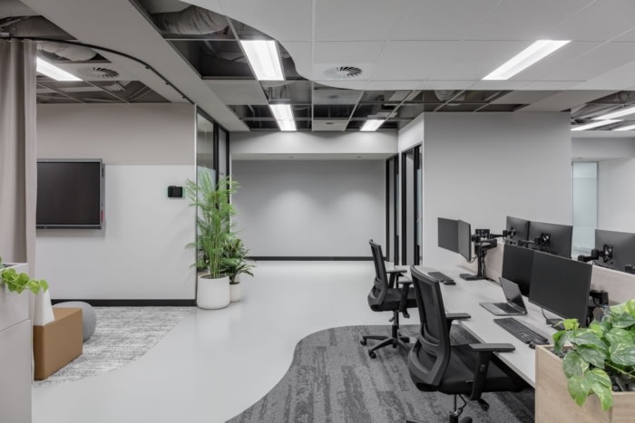 公司办公室装修设计:和谐的配色方案营造视觉冲击力和一致的氛围