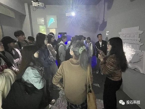 江苏大学与南京投石研学营：新文科建设的创新尝试