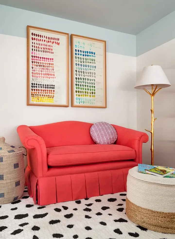 CMF设计|色彩解读：天空灰，带有一种宁静、深邃和广阔的感觉