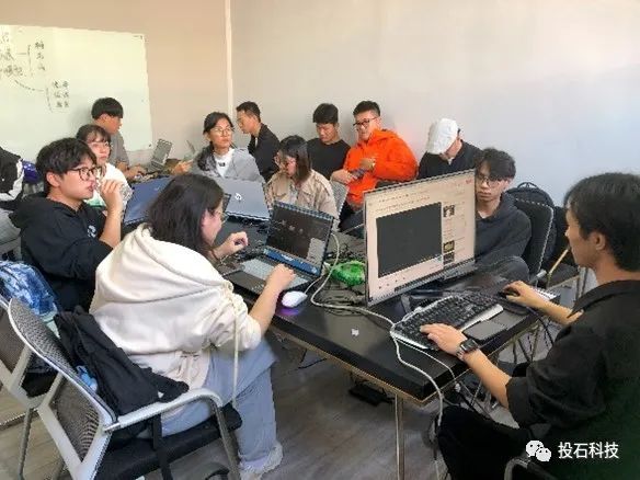 江苏大学与南京投石研学营：新文科建设的创新尝试