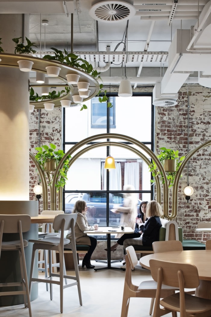 办公楼设计装修:敏捷性和灵活性已通过室内设计得到探索