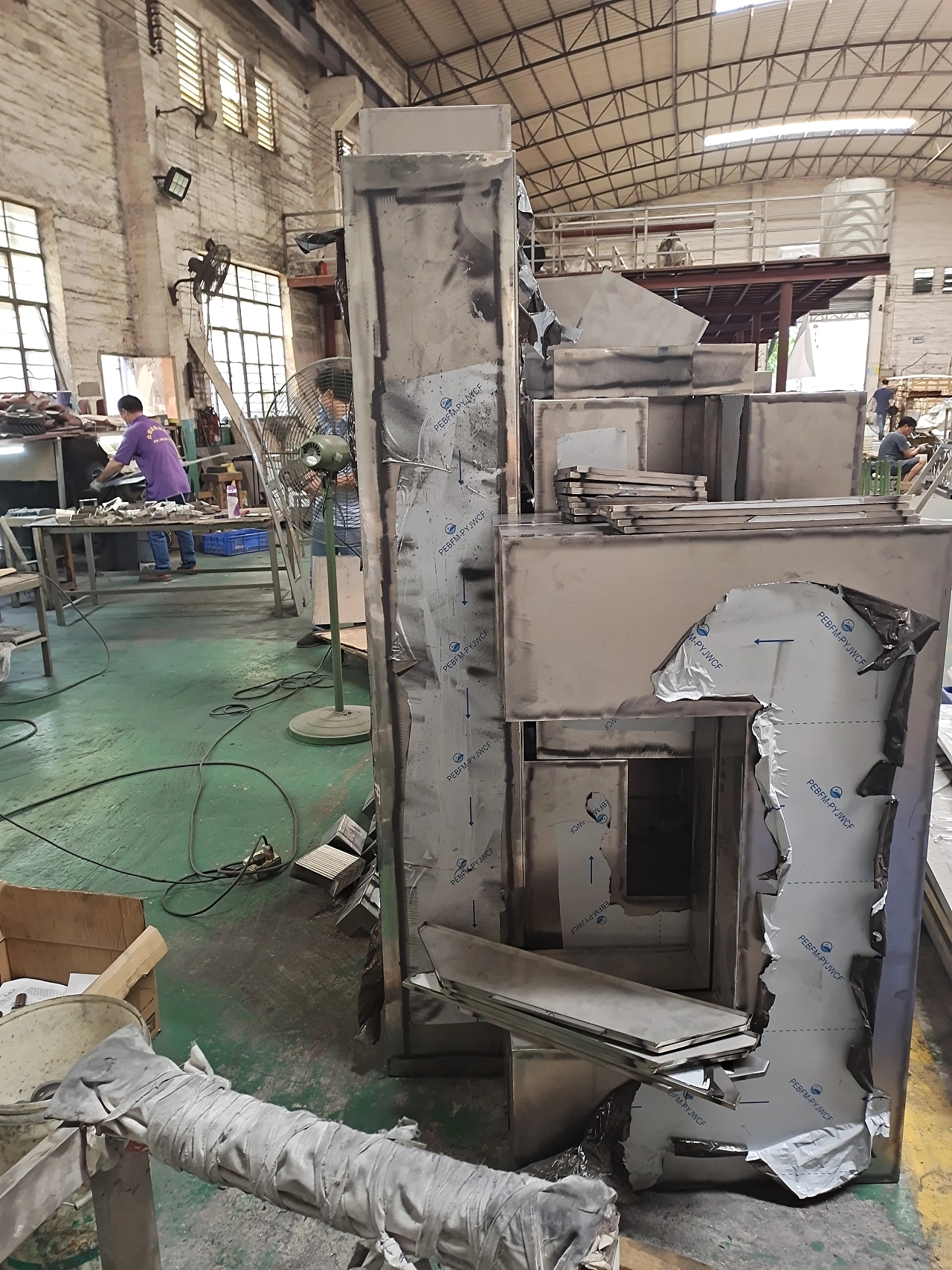 众钰金属古建异型复古乱纹不锈钢斗拱