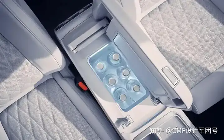 观2024北京车展智能化设计趋势：智慧车灯|半透显示车窗等