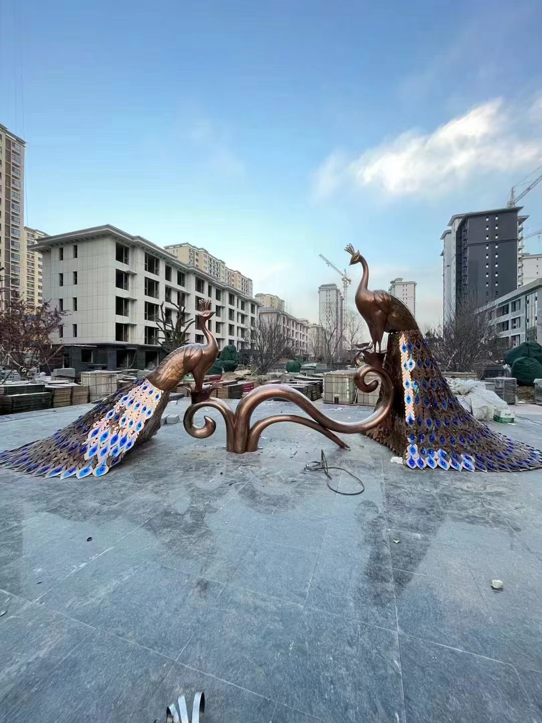 创意城市景观户外广场不锈钢大型异形雕塑孔雀