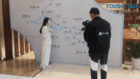 南京投石情景式互动投影：魔法墙面，触摸未来