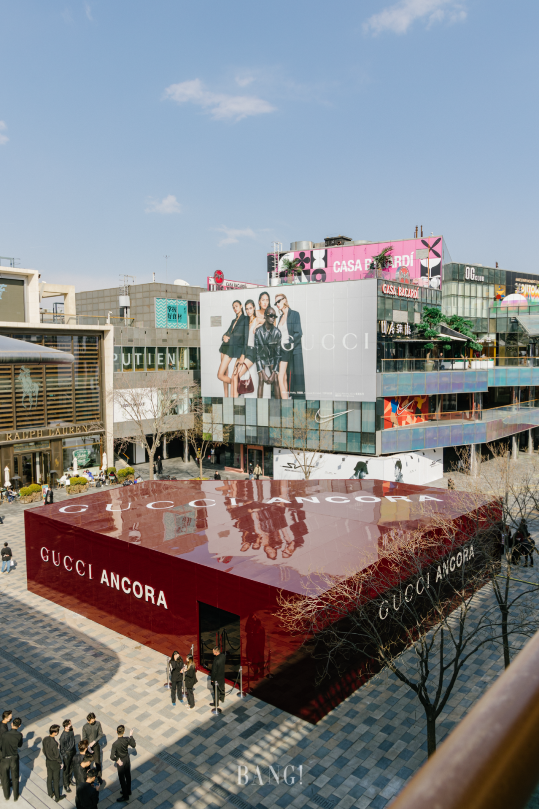 日本大阪世博会海报/娃哈哈包装被爆改/2024纽约节/古驰安可拉红