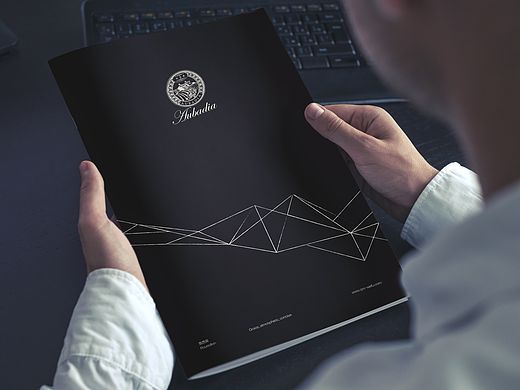 欧宝嘉葡萄酒酒庄画册 版式设计