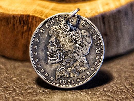 【古董摩根银币纯手雕刻骷髅】吊坠